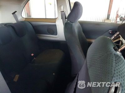Zdjęcie 10 z 13 samochodu: 2007 TOYOTA YARIS BASE VIN:JTDJT923375136501 - miniatura