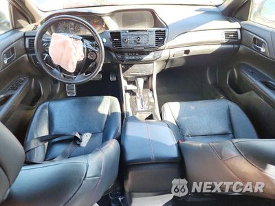 Zdjęcie 8 z 13 samochodu: 2017 HONDA ACCORD SPORT SPECIAL EDITION VIN:1HGCR2F18HA083893 - miniatura