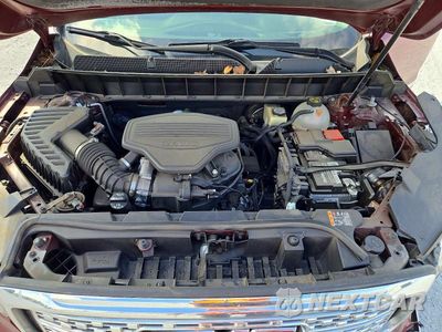 Zdjęcie 12 z 13 samochodu: 2017 GMC ACADIA DENALI VIN:1GKKNPLS7HZ122477 - miniatura