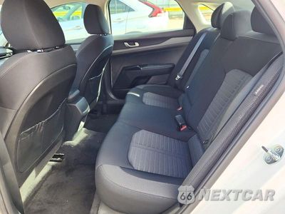 Zdjęcie 10 z 12 samochodu: 2026 KIA K5 LXS VIN:KNAG24J73T5460611 - miniatura