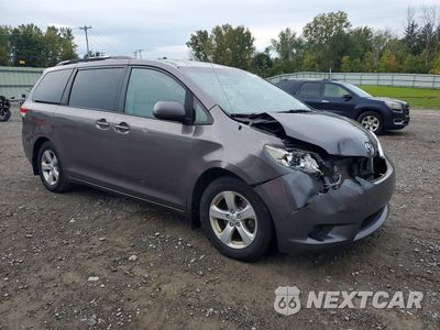 Czwarte zdjęcie samochodu z boku: 2011 TOYOTA SIENNA LE VIN:5TDKK3DC5BS103794 - miniatura