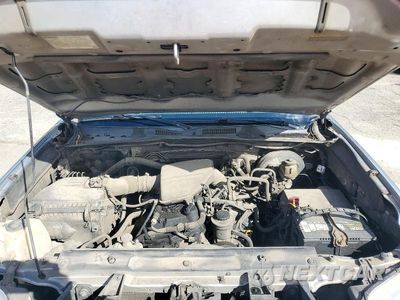 Zdjęcie 11 z 12 samochodu: 2018 TOYOTA TACOMA SR VIN:5TFAX5GN1JX113270 - miniatura
