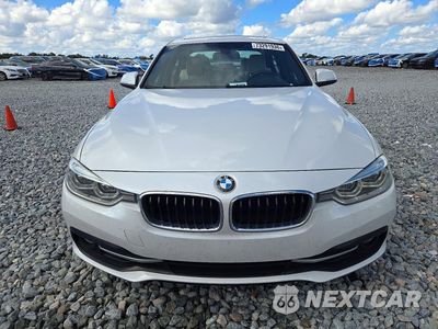 Piąte zdjęcie samochodu w środku: 2018 BMW 330 I VIN:WBA8B9C53JEE81035 - miniatura