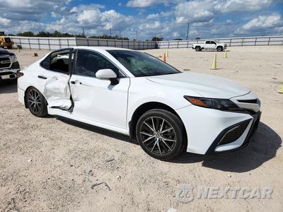 Czwarte zdjęcie samochodu z boku: 2023 TOYOTA CAMRY SE VIN:4T1G11AK7PU776528 - miniatura