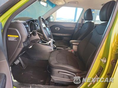 Zdjęcie 6 z 13 samochodu: 2016 KIA SOUL + VIN:KNDJP3A54G7866460 - miniatura