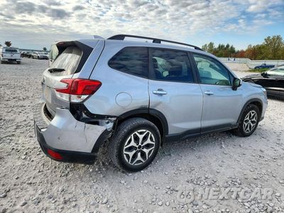 Trzecie zdjęcie samochodu z tyłu: 2020 SUBARU FORESTER PREMIUM VIN:JF2SKAJC9LH498904 - miniatura