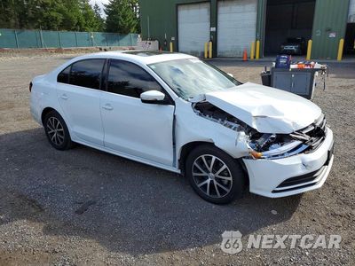 Czwarte zdjęcie samochodu z boku: 2018 VOLKSWAGEN JETTA SE VIN:3VWDB7AJ2JM238410 - miniatura