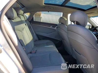Zdjęcie 10 z 12 samochodu: 2015 HYUNDAI GENESIS 3.8L VIN:KMHGN4JE2FU065656 - miniatura
