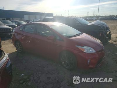 Czwarte zdjęcie samochodu z boku: 2015 TOYOTA PRIUS TWO VIN:JTDKN3DU8F0434751 - miniatura