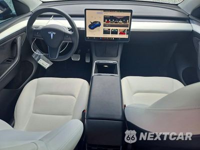 Zdjęcie 8 z 14 samochodu: 2022 TESLA MODEL Y VIN:7SAYGDEF3NF531062 - miniatura
