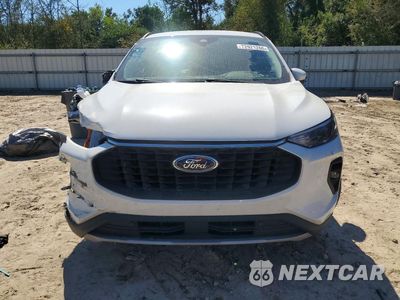 Piąte zdjęcie samochodu w środku: 2023 FORD ESCAPE VIN:1FMCU0E13PUB46801 - miniatura