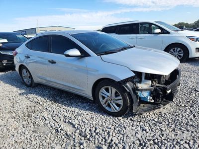 Czwarte zdjęcie samochodu z boku: 2019 HYUNDAI ELANTRA SEL VIN:5NPD84LF1KH472523 - miniatura