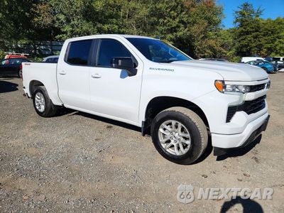 Czwarte zdjęcie samochodu z boku: 2026 CHEVROLET SILVERADO K1500 RST VIN:2GCUKEED2T1166730 - miniatura