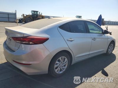 Trzecie zdjęcie samochodu z tyłu: 2017 HYUNDAI ELANTRA SE VIN:5NPD74LF1HH193326 - miniatura