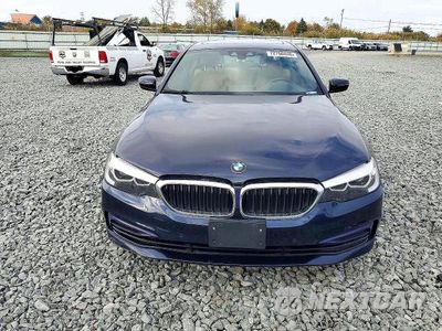 Piąte zdjęcie samochodu w środku: 2019 BMW 530XE VIN:WBAJB1C53KB376112 - miniatura