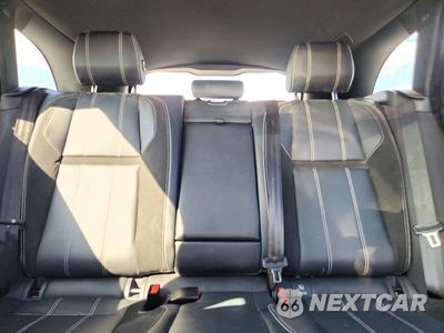 Zdjęcie 10 z 13 samochodu: 2018 LAND ROVER RANGE ROVER VELAR R-DYNAMIC SE VIN:SALYL2RV6JA725000 - miniatura