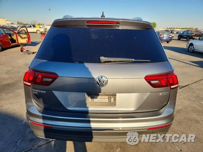 Zdjęcie 6 z 13 samochodu: 2020 VOLKSWAGEN TIGUAN SE VIN:3VV2B7AX7LM110229 - miniatura