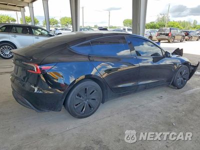 Trzecie zdjęcie samochodu z tyłu: 2024 TESLA MODEL 3 VIN:5YJ3E1EA3RF756118 - miniatura