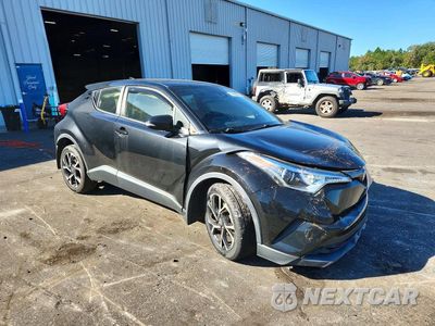 Czwarte zdjęcie samochodu z boku: 2018 TOYOTA C-HR XLE VIN:JTNKHMBX5J1002952 - miniatura