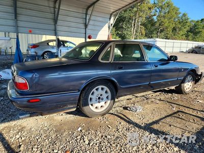Trzecie zdjęcie samochodu z tyłu: 1998 JAGUAR XJ8 VIN:SAJHX1241WC825140 - miniatura