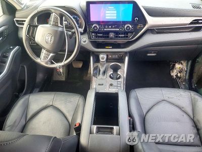 Zdjęcie 8 z 14 samochodu: 2024 TOYOTA HIGHLANDER HYBRID LIMITED VIN:5TDXBRCH5RS638737 - miniatura