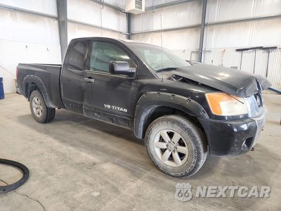 Czwarte zdjęcie samochodu z boku: 2011 NISSAN TITAN SV VIN:1N6BA0CC3BN316507 - miniatura
