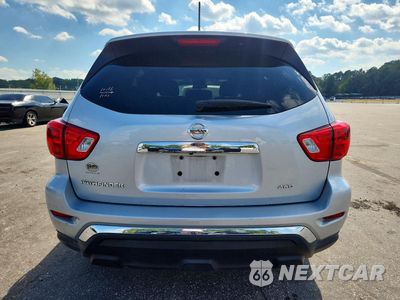 Zdjęcie 6 z 13 samochodu: 2017 NISSAN PATHFINDER S VIN:5N1DR2MM9HC903642 - miniatura