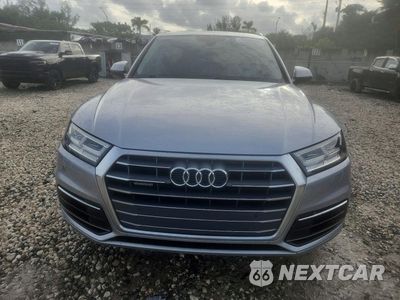 Piąte zdjęcie samochodu w środku: 2018 AUDI Q5 PREMIUM PLUS VIN:WA1BNAFY8J2188604 - miniatura
