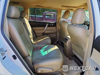 Zdjęcie 11 z 14 samochodu: 2010 TOYOTA HIGHLANDER SE VIN:5TDKK3EH3AS013889 - miniatura
