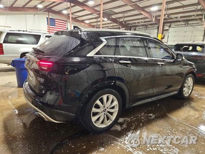 Trzecie zdjęcie samochodu z tyłu: 2019 INFINITI QX50 ESSENTIAL VIN:3PCAJ5M35KF123915 - miniatura