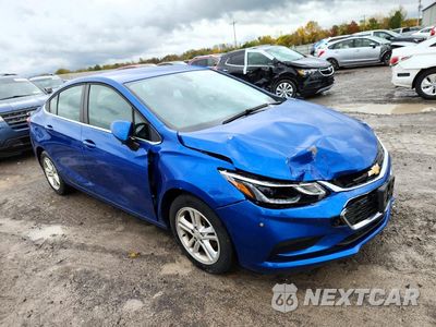 Czwarte zdjęcie samochodu z boku: 2017 CHEVROLET CRUZE LT VIN:1G1BE5SM7H7260172 - miniatura