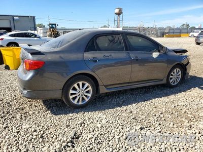 Trzecie zdjęcie samochodu z tyłu: 2010 TOYOTA COROLLA S VIN:2T1BU4EE5AC471044 - miniatura
