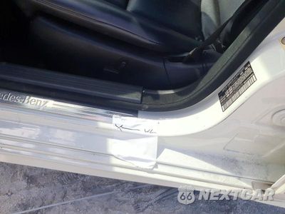 Zdjęcie 12 z 13 samochodu: 2012 MERCEDES-BENZ C 300 4MATIC VIN:WDDGF8BB0CR229570 - miniatura