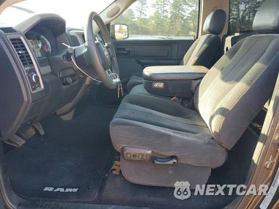 Zdjęcie 7 z 12 samochodu: 2019 RAM 1500 CLASSIC TRADESMAN VIN:3C6JR6AGXKG511066 - miniatura