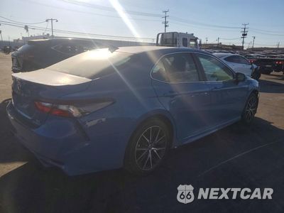 Trzecie zdjęcie samochodu z tyłu: 2023 TOYOTA CAMRY HYBRID SE VIN:4T1G31AK2PU049727 - miniatura