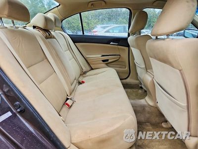Zdjęcie 10 z 13 samochodu: 2012 HONDA ACCORD LXP VIN:1HGCP2F40CA119861 - miniatura