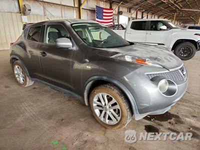 Czwarte zdjęcie samochodu z boku: 2011 NISSAN JUKE SV VIN:JN8AF5MV5BT011488 - miniatura