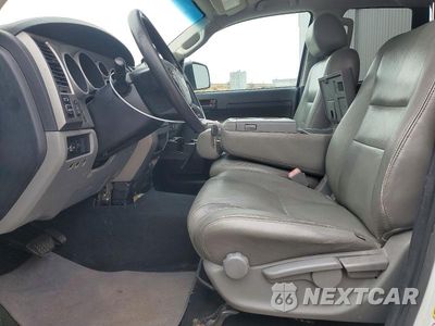 Zdjęcie 7 z 13 samochodu: 2013 TOYOTA TUNDRA DOUBLE CAB SR5 VIN:5TFRY5F18DX146074 - miniatura