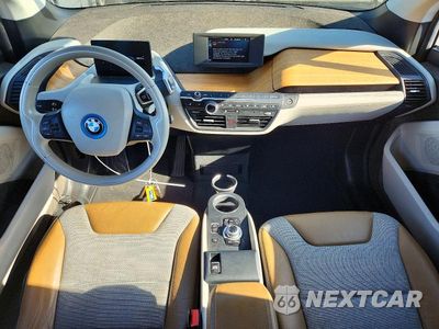 Zdjęcie 8 z 12 samochodu: 2015 BMW I3 BEV VIN:WBY1Z2C54FV286619 - miniatura