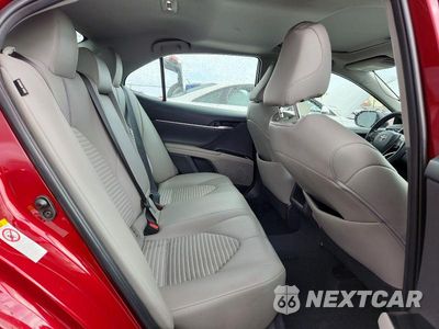 Zdjęcie 10 z 12 samochodu: 2018 TOYOTA CAMRY SE VIN:4T1B11HK2JU582206 - miniatura