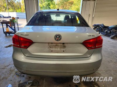 Zdjęcie 6 z 12 samochodu: 2013 VOLKSWAGEN PASSAT SEL VIN:1VWCN7A36DC052895 - miniatura
