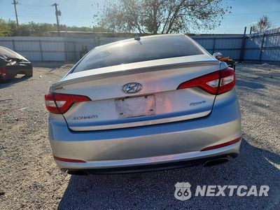 Zdjęcie 6 z 12 samochodu: 2017 HYUNDAI SONATA SPORT VIN:5NPE34AF4HH489167 - miniatura