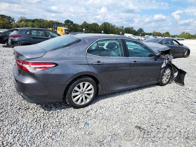 Trzecie zdjęcie samochodu z tyłu: 2020 TOYOTA CAMRY LE VIN:4T1C11AK6LU871865 - miniatura