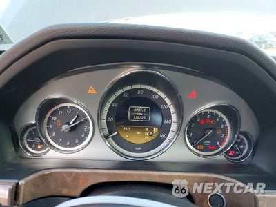 Zdjęcie 9 z 12 samochodu: 2012 MERCEDES-BENZ E 350 VIN:WDDHF5KB5CA613023 - miniatura