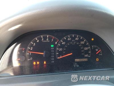 Zdjęcie 9 z 12 samochodu: 2005 TOYOTA CAMRY LE VIN:4T1BE32K25U026914 - miniatura