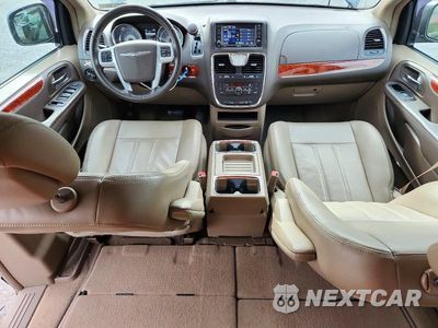 Zdjęcie 8 z 13 samochodu: 2014 CHRYSLER TOWN & COUNTRY TOURING VIN:2C4RC1BG4ER168459 - miniatura