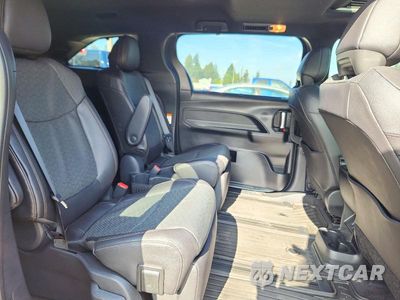 Zdjęcie 11 z 13 samochodu: 2025 TOYOTA SIENNA LIMITED 7-PASSENGER VIN:5TDZSKFC7SS205491 - miniatura