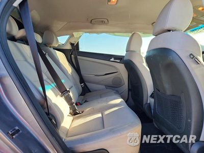 Zdjęcie 11 z 14 samochodu: 2020 HYUNDAI TUCSON SEL VIN:KM8J33AL5LU171681 - miniatura