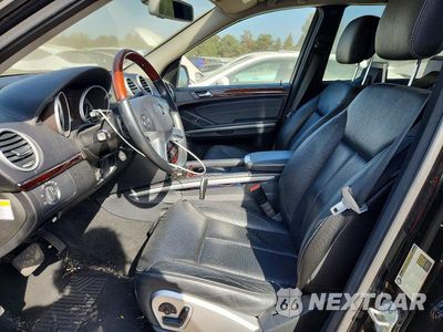 Zdjęcie 7 z 13 samochodu: 2010 MERCEDES-BENZ GL 550 4MATIC VIN:4JGBF8GE8AA600845 - miniatura
