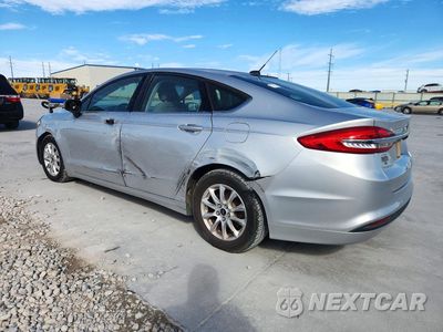 Drugie zdjęcie samochodu z przodu: 2017 FORD FUSION S VIN:3FA6P0G75HR274014 - miniatura
